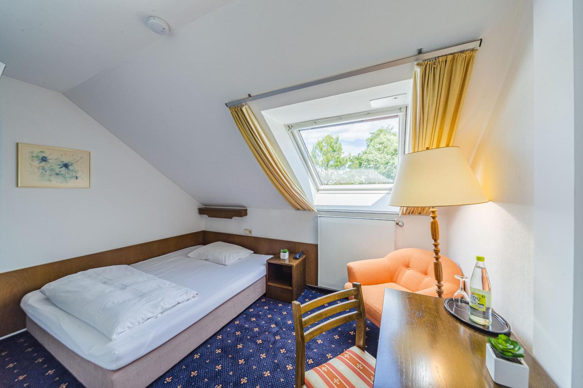 Hotel Franken Forchheim  Esterno foto